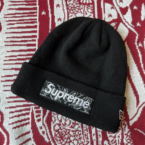 Supreme Other - Supreme Black Beanie